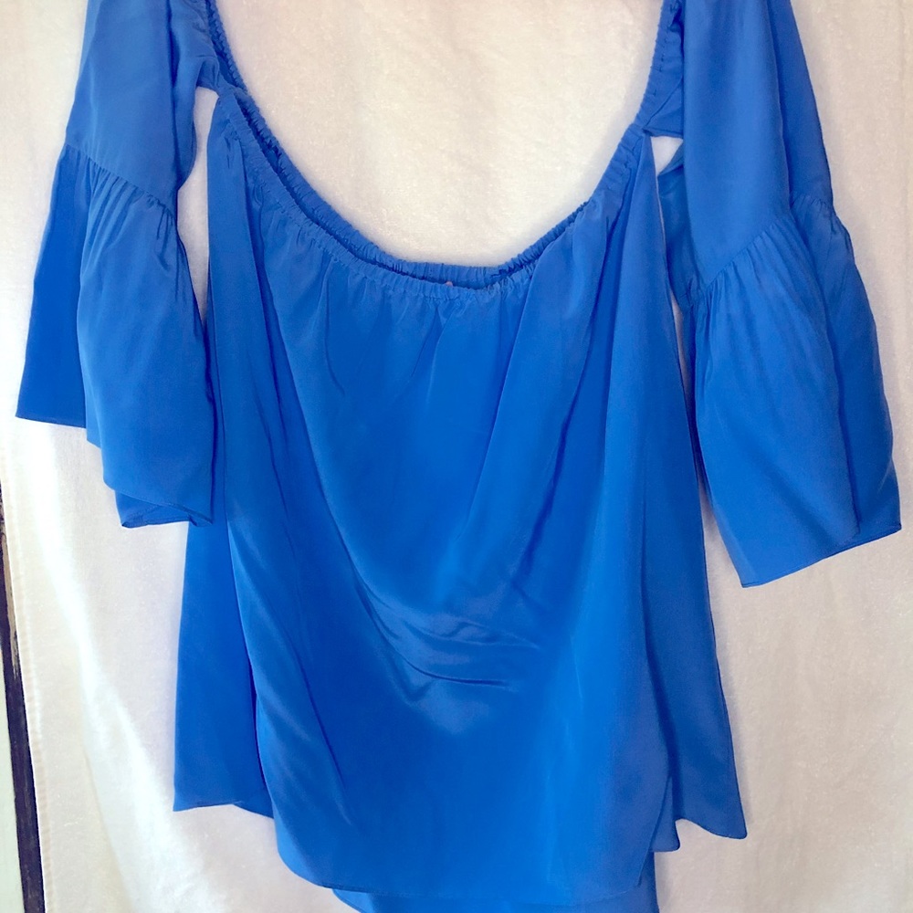 Lilly Pulitzer off shouldered Silk Top